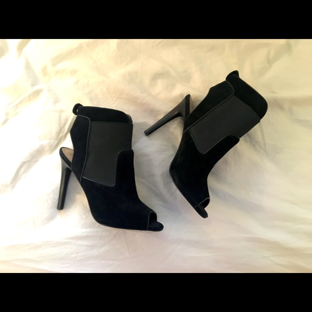 Black Joe’s Jeans peep toe heel booties sz 7